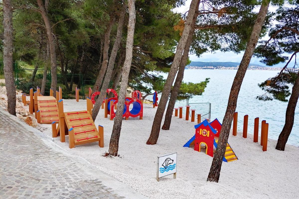 Salve Croatia Mobile Homes In Amadria Park Trogir Seget Vranjica Exterior photo