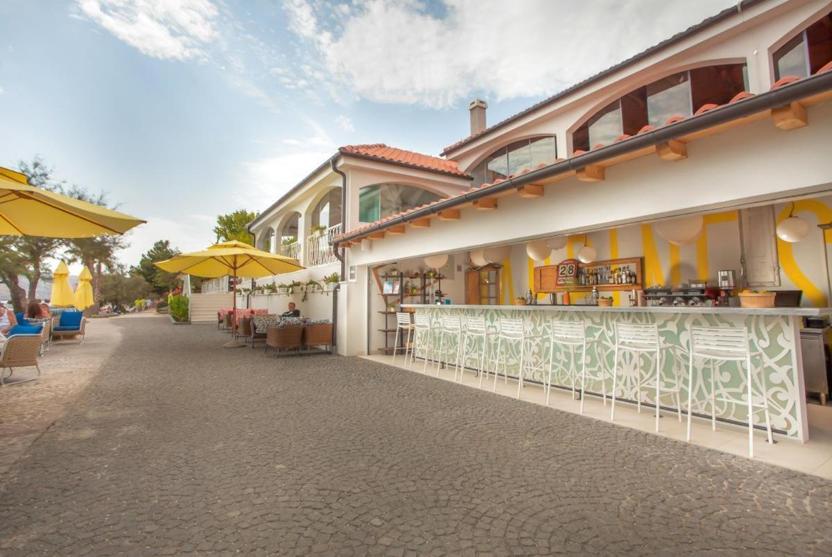 Salve Croatia Mobile Homes In Amadria Park Trogir Seget Vranjica Exterior photo