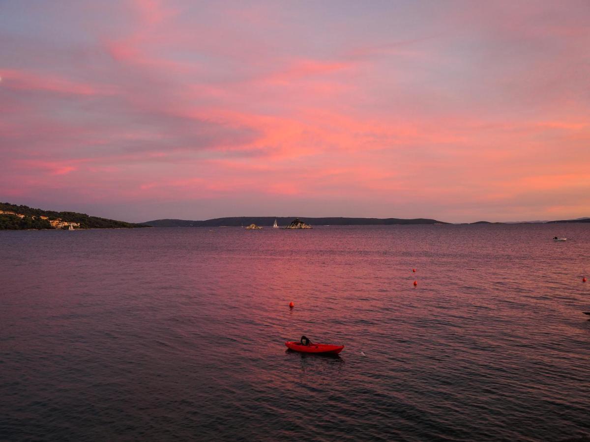 Salve Croatia Mobile Homes In Amadria Park Trogir Seget Vranjica Exterior photo
