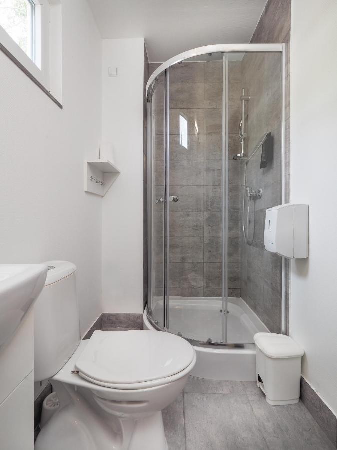 Salve Croatia Mobile Homes In Amadria Park Trogir Seget Vranjica Exterior photo